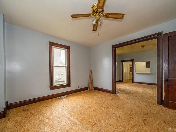 2nd image of 627 Market St