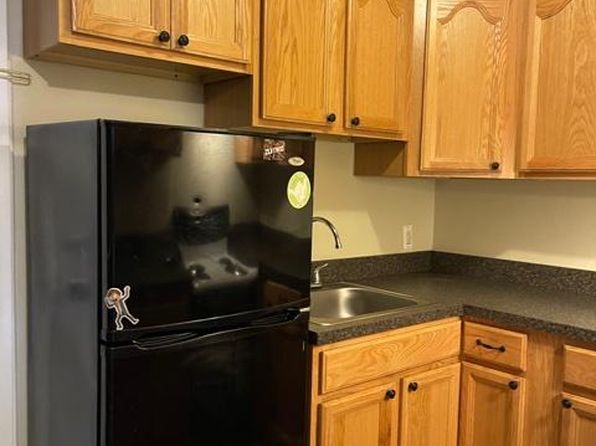 1 E Main St #3