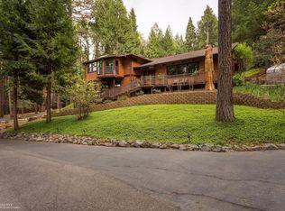 12175 N Bloomfield Rd, Nevada City, CA 95959