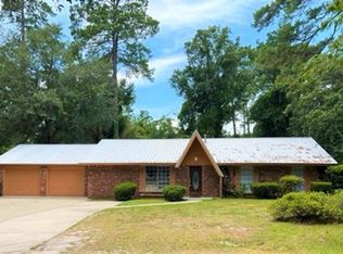 203 Fraser St, Hinesville, GA 31313
