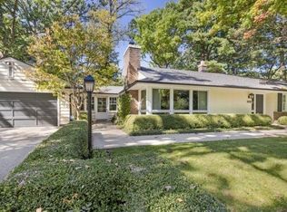 1626 Roncevalles Ave, Rockford, IL 61107