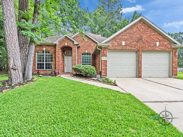 12626 Lake Shore Dr, Montgomery, TX 77356