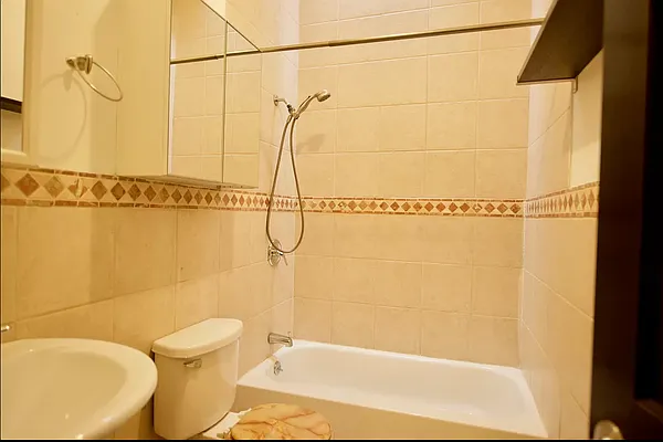 Rented by Nolita Group | media 11