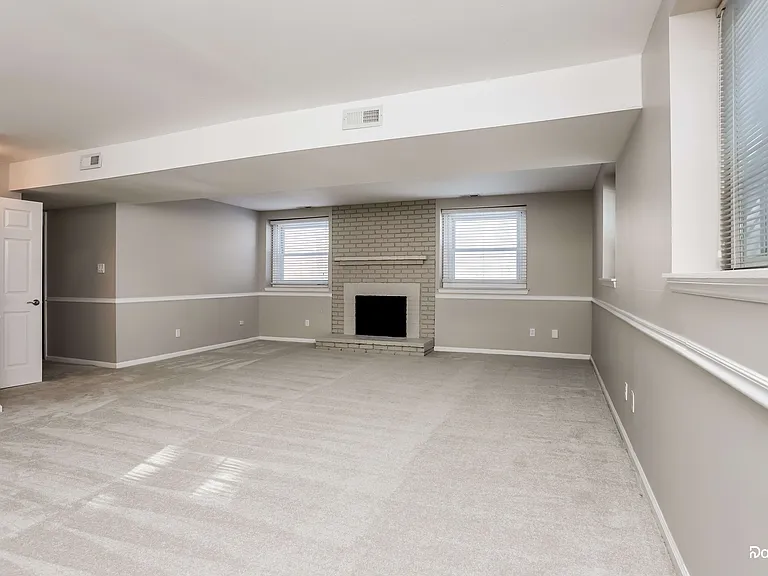 15027 Isleview Dr — Photo 14