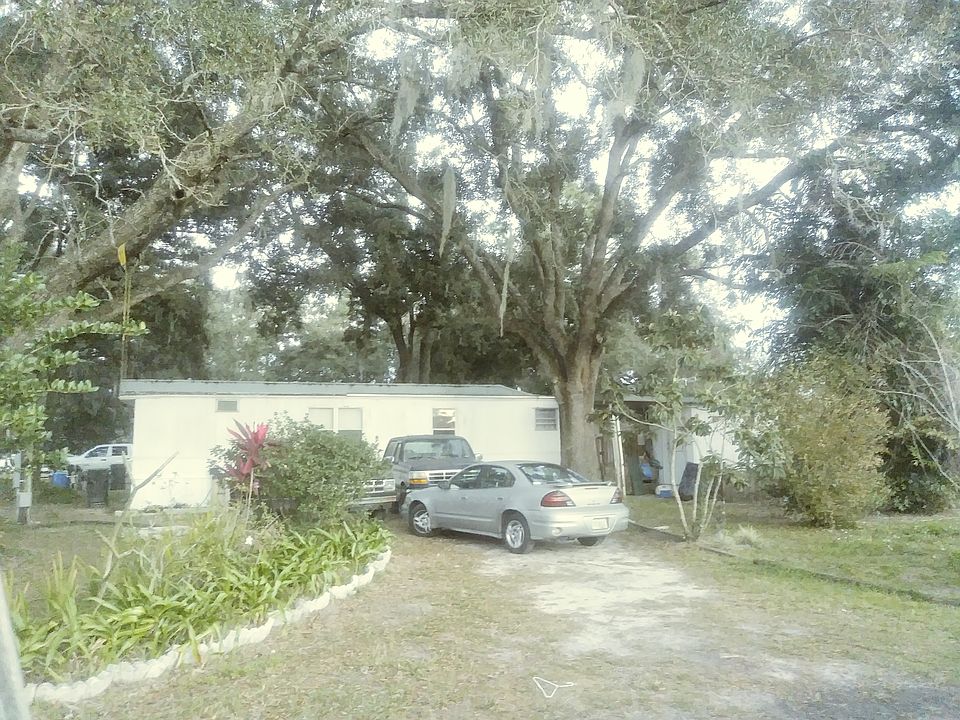 1st image of 18524 12th Ave