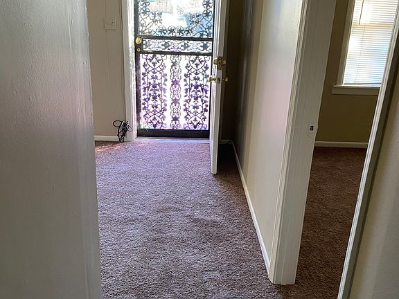 5th image of 2968 Park Ave