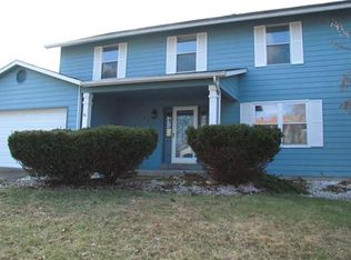 1294 Colby Dr, Saint Peters, MO