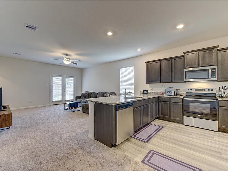10702 Millet Ct — Photo 13