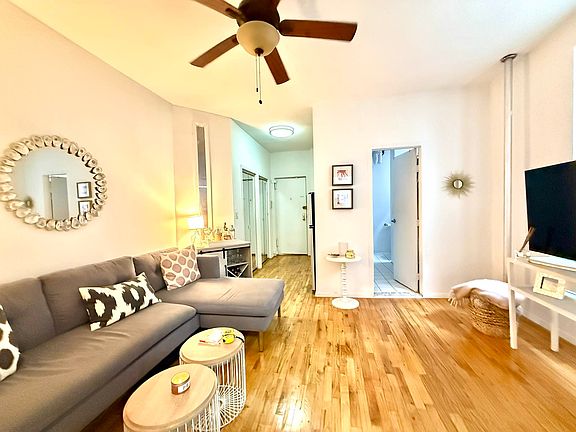 3rd image of 183 Mulberry St APT 13