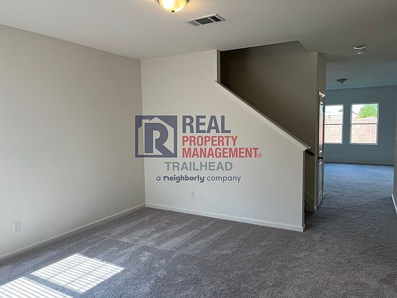 3rd image of 10301 Jameson Ln