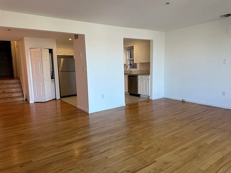 8911 Riverside Pl #1 — Photo 4