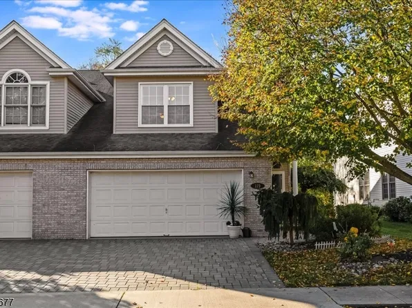 119 Saratoga Ct, Franklin Twp., NJ 08873
