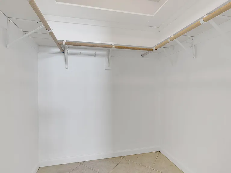 750 N Ocean Blvd #1904 — Photo 27