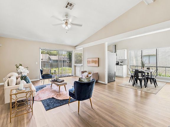 2nd image of 4622 LA MARQUESA ST