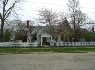 201 Prairie St, Charlotte, MI 48813