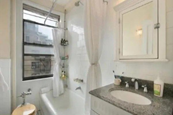 Rented by Corcoran | media 5