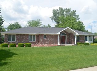 600 E 2nd St, Hickman, NE 68372