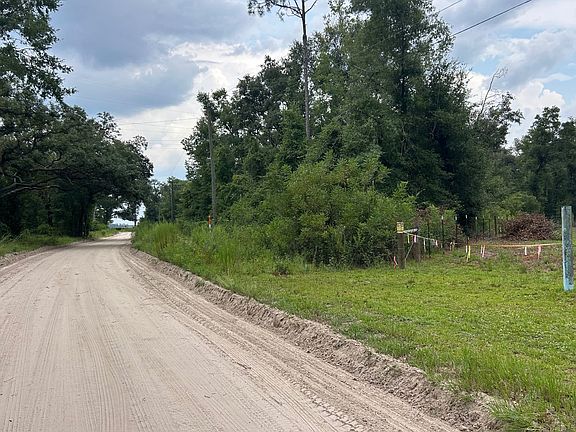 2nd image of NW 36th Pl