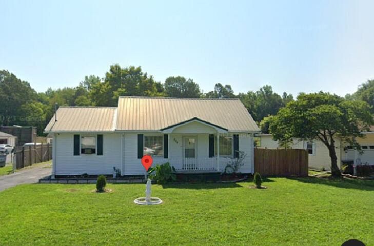 1st image of 709 Milliken Rd