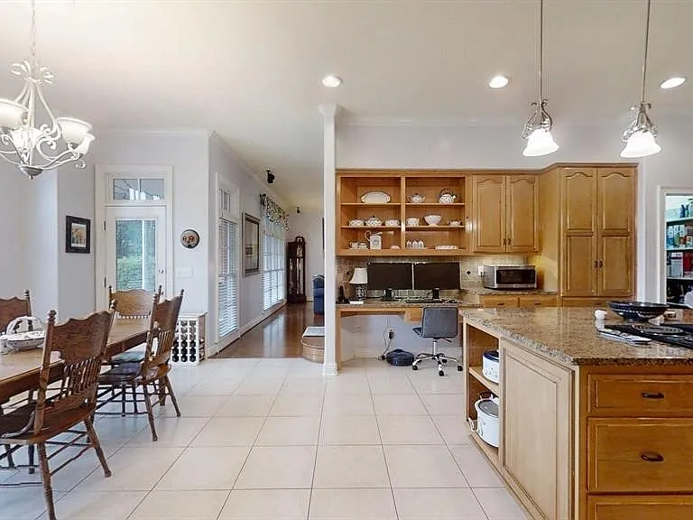 9249 Bridge Pointe — Photo 10