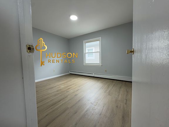 2nd image of 531 Ocean Ave #B