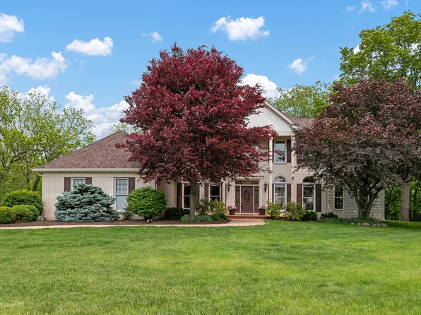 18089 W Pond Ridge Cir, Gurnee, IL 60031