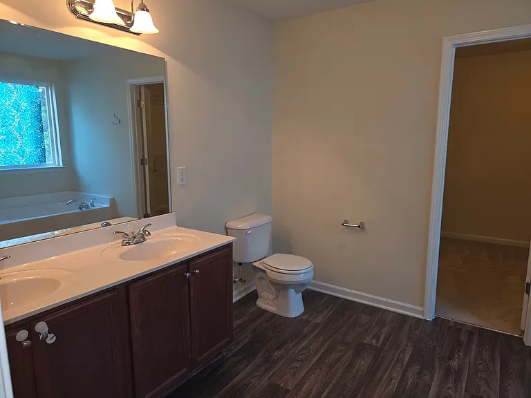 6821 Planting Ct — Photo 14