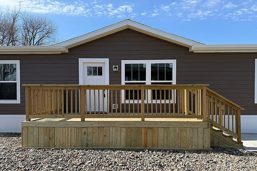 1st image of 7368 NE Berwick Dr #2