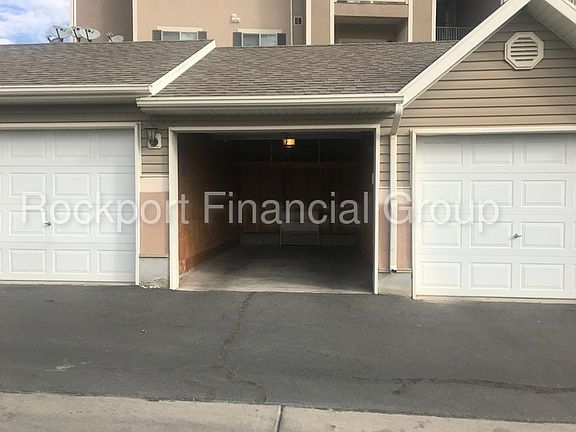 5th image of 2136 N Aurora Way #11