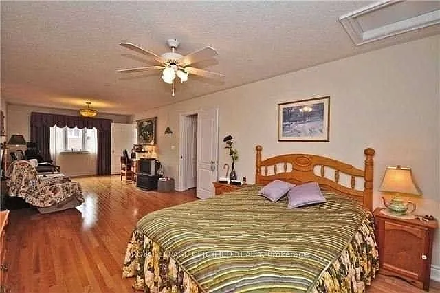 612 Caldwell Cres — Photo 11