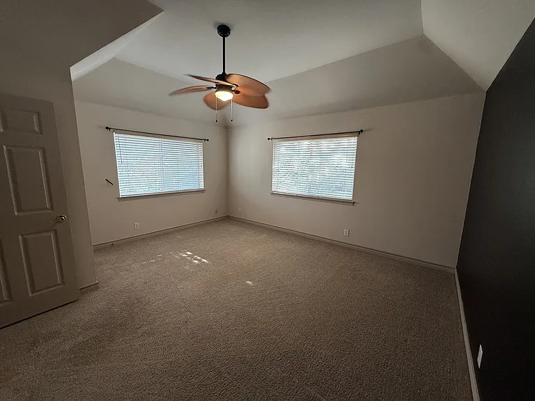 18123 Brookwood Frst — Photo 14