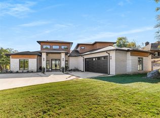 144 Moonlight Bay Dr, Chico, TX 76431