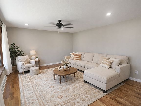 5th image of 5847 Creekview