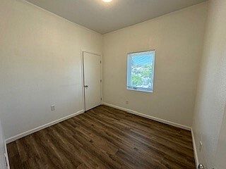 5th image of 222 Avenue 18 #11429606