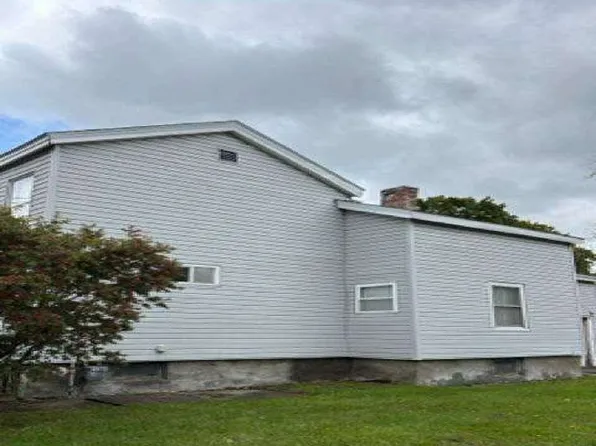 1543 Neilson St, Utica, NY 13501