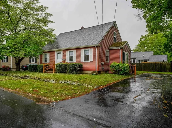 58 Huntington Ave, Dartmouth, MA 02747