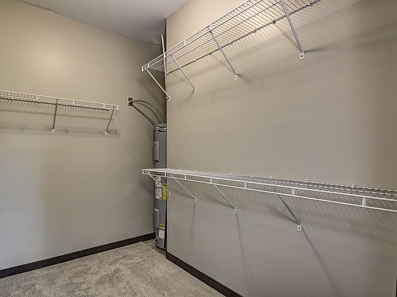 5th image of 3612 Spooner Ave #108