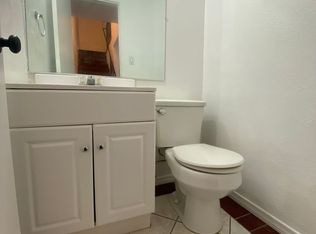 310 S Eucalyptus Ave APT 5, Inglewood, CA 90301