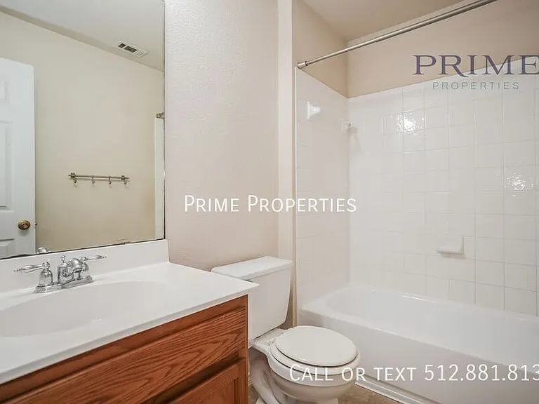 813 Middle Brook Dr — Photo 9
