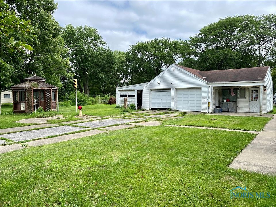 5808 Cedar Point Rd, Oregon, OH 43616 Zillow