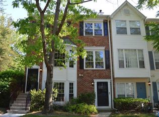 257 Larch Ln, Mahwah, NJ 07430
