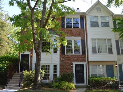 257 Larch Ln, Mahwah, NJ, 07430