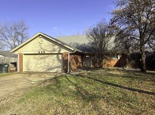 629 Reynolds Rd, Edmond, OK 73013