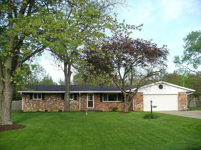 1st image of 2641 N Emerald Dr