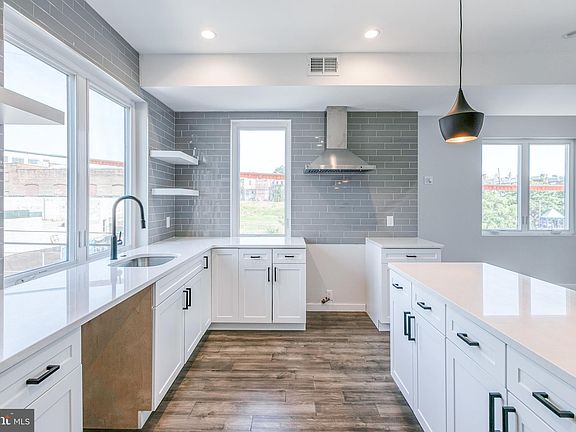 5th image of 1463 N Corlies St #2