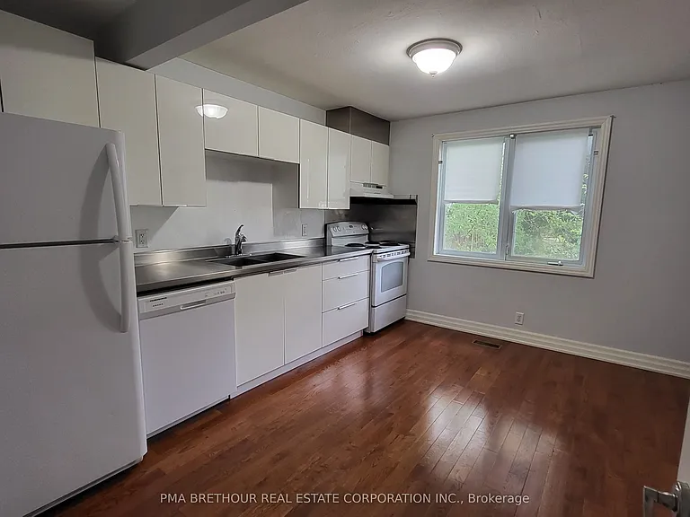 161 Henderson Ave — Photo 9