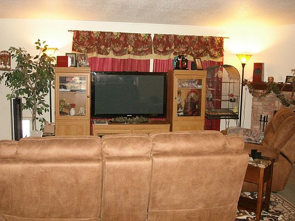4th image of 13831 E Candace Ln
