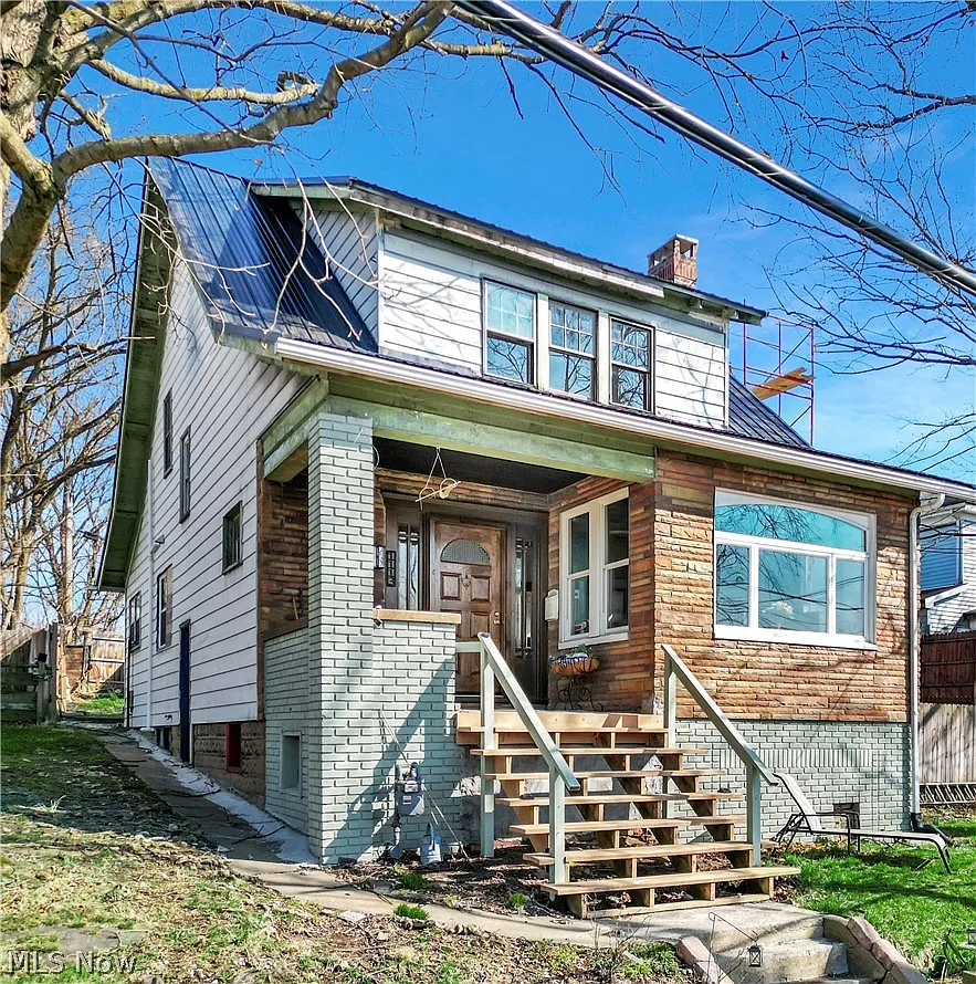 1113 State St photo 1