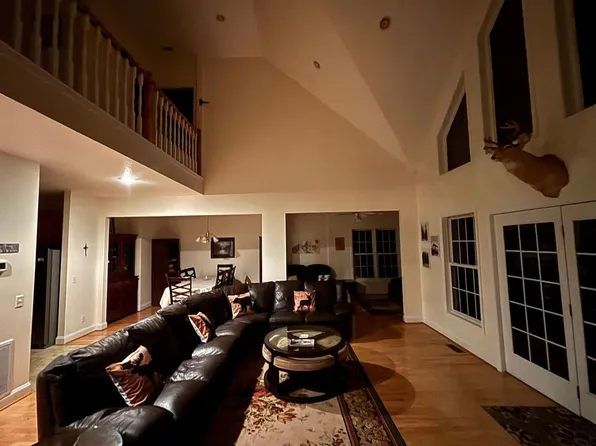 7957 Mountain Top Trl, Hiawassee, GA 30546