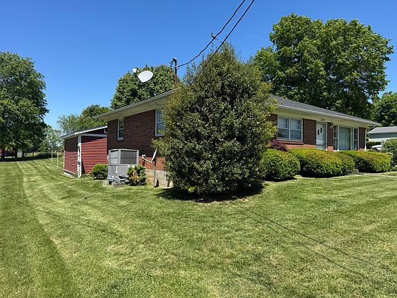 3rd image of 206 Pea Ridge Rd